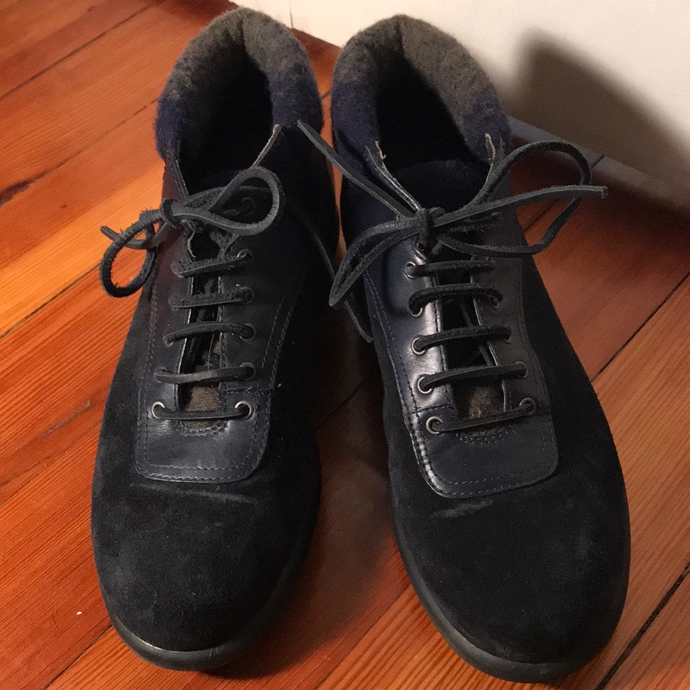 Blue suede leather Camper boots with wool detail